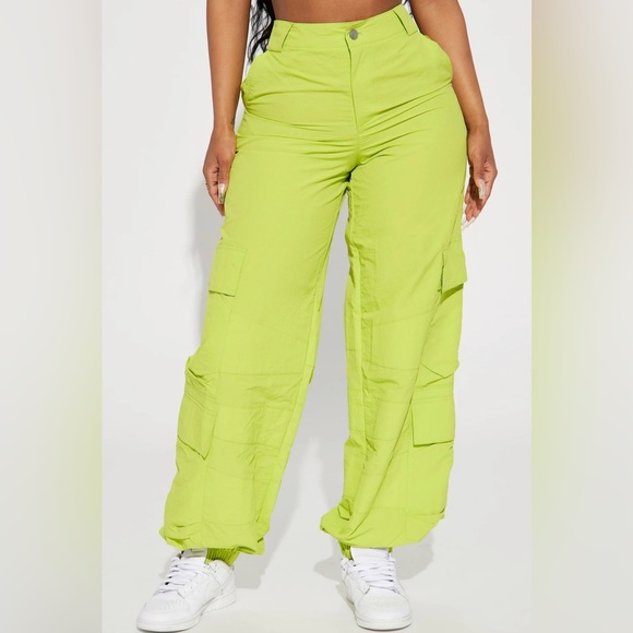 NEW WITH TAGS: Neon cargo jogger pants - Picture 1 of 2